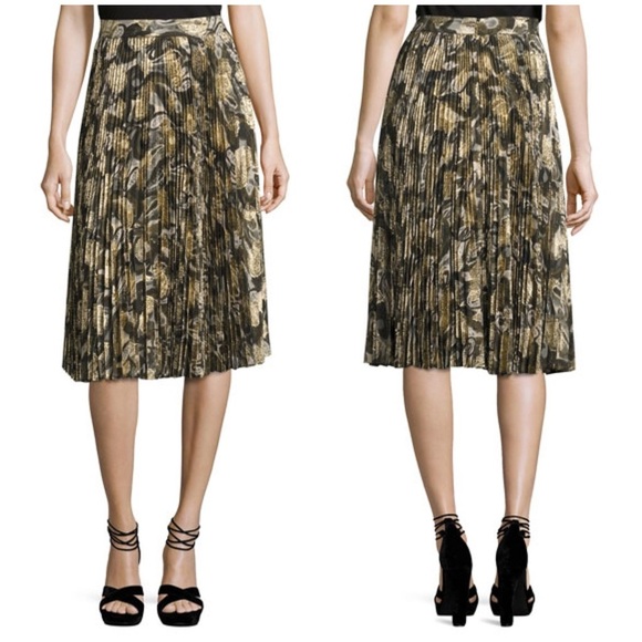 Haute Hippie Sunburst Flare Pleated Paisley Midi Skit Size 4 - Picture 1 of 4